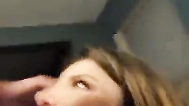 Hawt Chunky Trans Sucks & Rides Knob Bareback