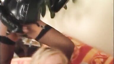 two Lady-Mans Fuck 1 Blond Floozy - 15 image