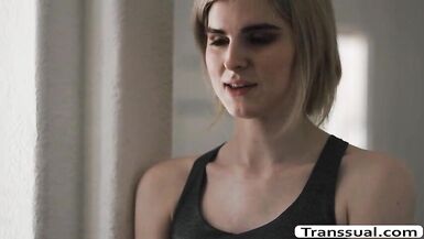 Trans stepdaughter Ella copulates stepdad - 2 image