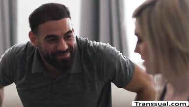 Trans stepdaughter Ella copulates stepdad - 3 image