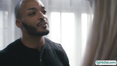 Nice-Looking TS Aubrey Kate swallows bbc - 4 image