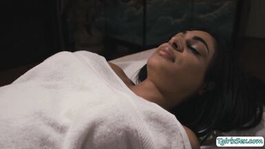 Breasty TS analed by her swarthy masseur - 4 image