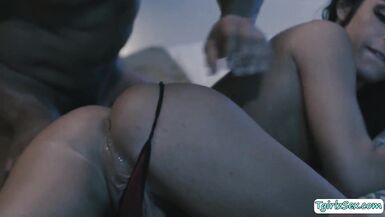 Dark Brown tbabe Khloe Kay gobbles a bbc - 6 image