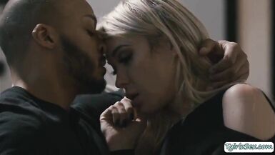 Lewd TS rides her afro neighbors rod - 4 image