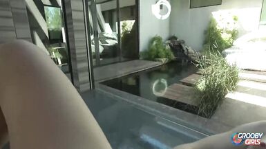 Tranny Shiri Allwood the majority Gripping Cum - 15 image