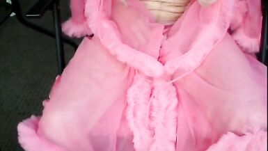 A DAY OD CUMMING IN PINK - 5 image