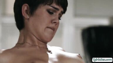 TS stepdaughter caught stepdad jerking - 14 image