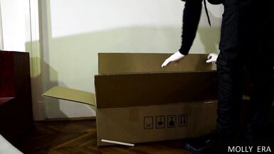 Little Sex Doll Unboxing Dollpodium - 2 image