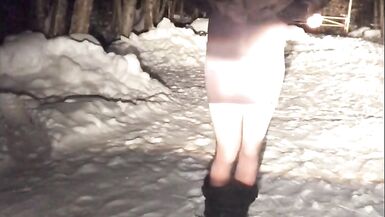 Real Dilettante Female Masker Wearing Concupiscent Outfit in Public - will this babe acquire Caught? - 7 image