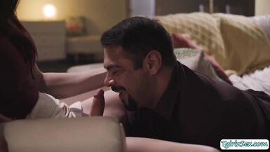 TS psychologist analed her hunk patient - 5 image