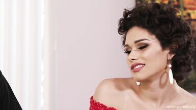 Ts Alisa Raye Hawt - 2 image