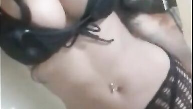 2 Allies Lady-Boys getting the Dick of every other - 4 image