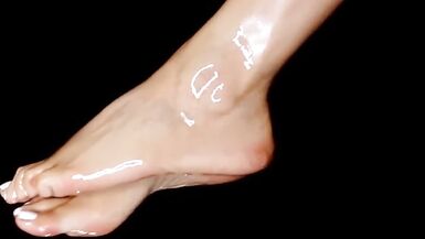 TRANSEROTICA Tbabe Jamie French Cums after Oily Striptease - 3 image