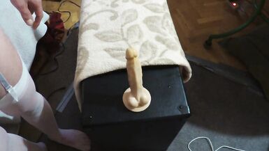 Orgasmo anal crossdresser two - 4 image