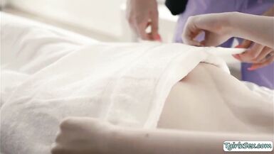 TS masseuse analed her sheboy client
