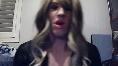 Just Playmate Pt2! Close Ups of Female Mask Playmate and her Constricted Costume!!! - 11 image