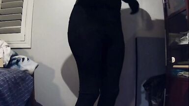 Just Playmate Pt2! Close Ups of Female Mask Playmate and her Constricted Costume!!! - 2 image