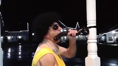 Crossdresser BJ in City Center in Sexy Yellow Costume - 11 image