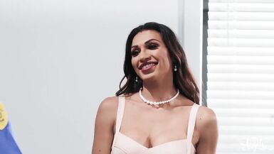 (Jessy Dubai, Cliff Jensen) - Whats In Her Panties Part two - Transangels - 1 image