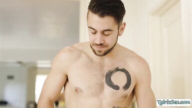 Excited shelady analed her recent neighbour - 1 image