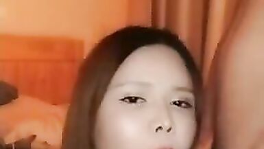 奈奈，国产TS美妖开档丝袜被直男后入颜射~ - 1 image