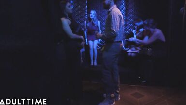 ADULT TIME Transfixed: Cadence Has Lusty Eyes for Natalie