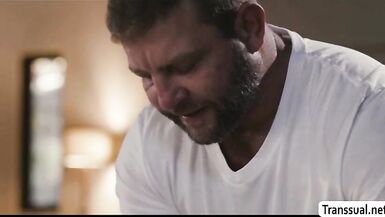 Masseuse bangs Sexy Customer TS Natalie - 5 image