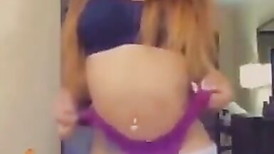 Large Weenie Lady-Man - 1 image