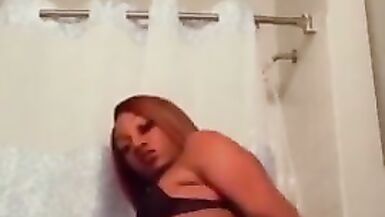 Large Weenie Lady-Man - 9 image