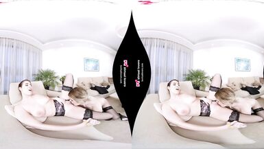 Tranny on Beauty VR Porn - 13 image