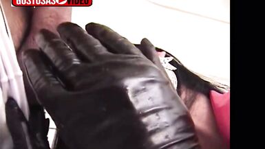 Travesti muito gostosa marca encontro com namorado da amiga no motel - 8 image