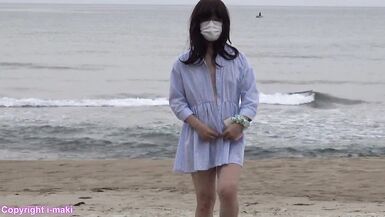 CD IJUIN Maki and various micro bikinis around the watch side - 2 image