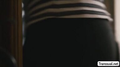 TS Natalie bangs neighbour Reagans wet crack - 1 image