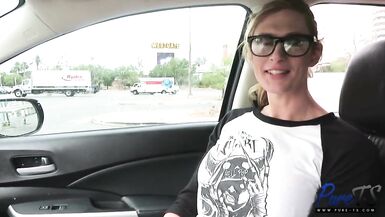 Kellie Shaw BTS interview - 1 image