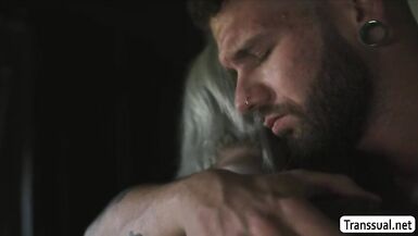 TS Ella bonks her boyfriend in the morning - 5 image