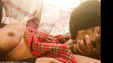 Engulfing her like a pro - 11 image