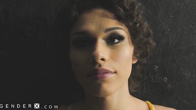 GenderX - Alisia Rae Can't Resist Brilliance Aperture Surprise Schlong - 3 image