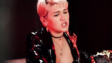 Petite tit TS Ella Hollywood and (Alisia) fuck every other and large knob (Dante Colle) in halloween threeway - Transangels