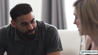 TS stepteen booty screwed by her stepdad - 2 image