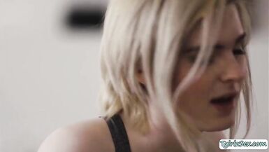 TS stepteen booty screwed by her stepdad - 3 image