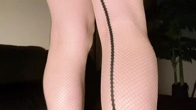 Vampy Trans Hottie Annika Jones Seduces u - 14 image