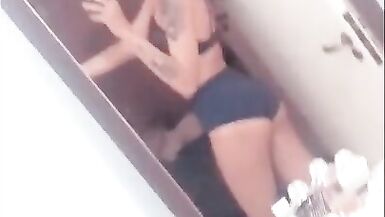 Effortless Life, Live fast Die Juvenile, Teenager ladyman hookers - 11 image