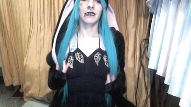 Gothic Transboy Copulates his Arse with Demogorgon BD Making Cute Groans - 1 image