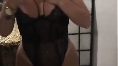 teenager tgirls work on the cars, outside motels for money - 14 image