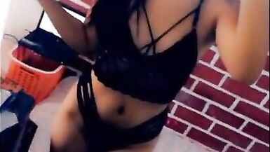 teenager tgirls work on the cars, outside motels for money - 3 image