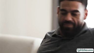 Teen TS stepdaughter fucked by stepdad - 1 image