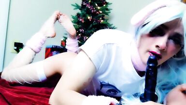 Sissy Bimbo Snowbunny Busts out her Cage - 9 image