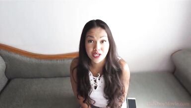 Ladyboy Kate Jerking Off - 1 image