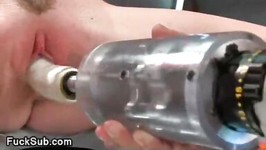 Tranny hottie sucks bigcock gloryhole - 9 image