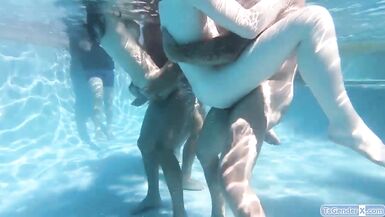 4 trannies barebacked in pool party orgy - 3 image